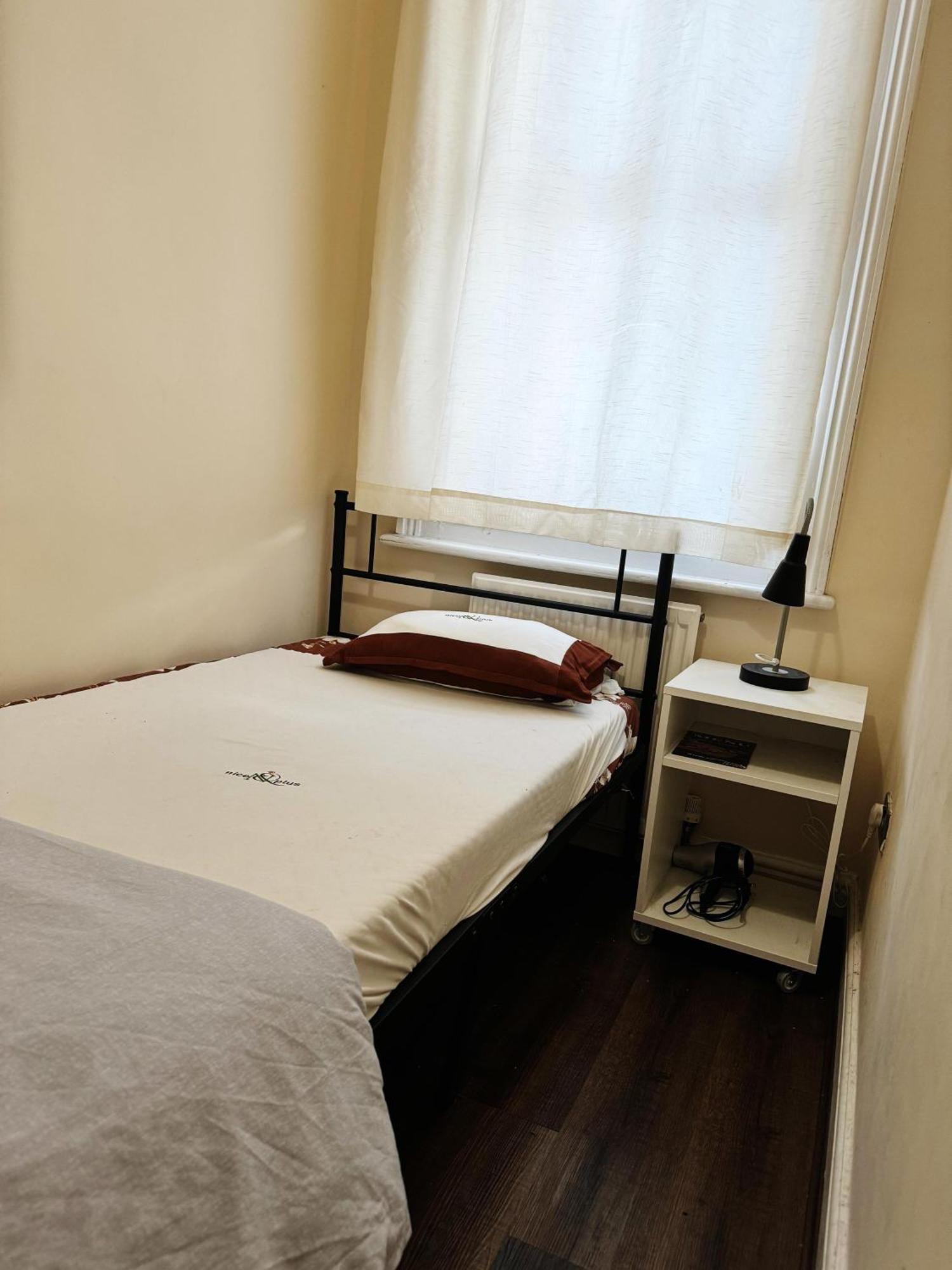 Nice And Pleasant Thornton Heath Экстерьер фото