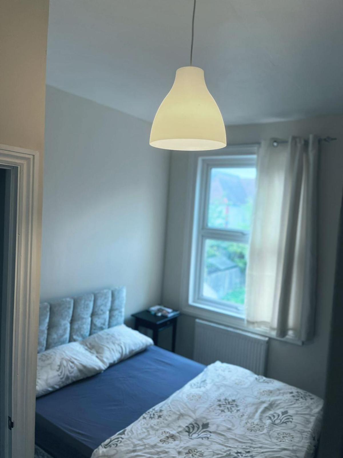 Nice And Pleasant Thornton Heath Экстерьер фото